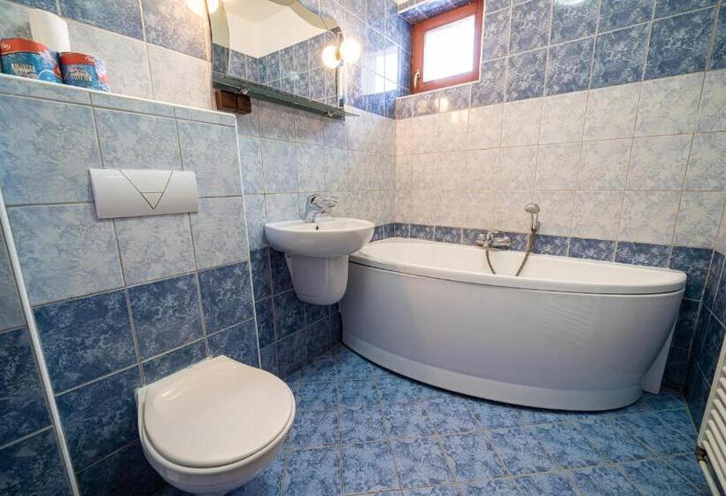 פנסיון Rodinný Penzión Rogalo