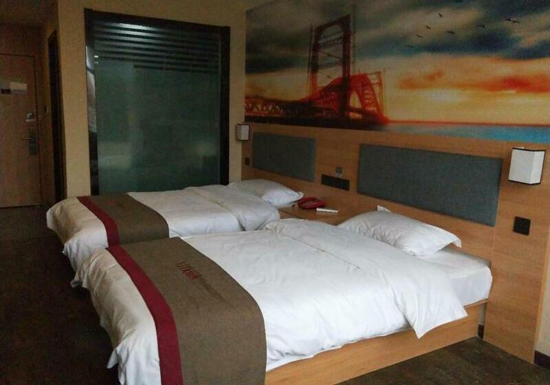 Thank Inn Chain Hotel Anhui Fuyang Funan County Department Store