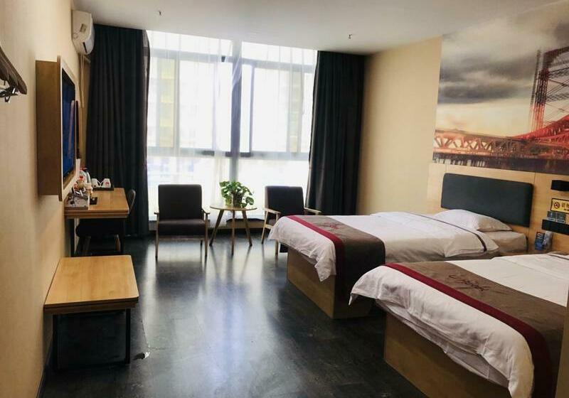 Thank Inn Chain Hotel Henan Zhengzhou Xinzheng City North China Road Xuanyuan Lake