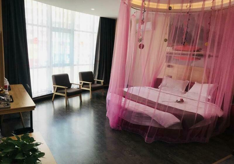 Thank Inn Chain Hotel Henan Zhengzhou Xinzheng City North China Road Xuanyuan Lake