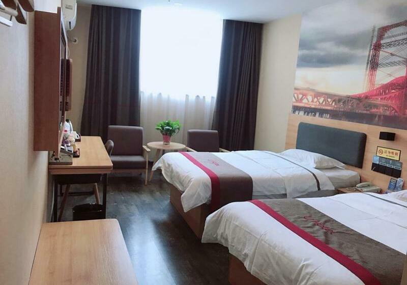 Thank Inn Chain Hotel Henan Zhengzhou Xinzheng City North China Road Xuanyuan Lake