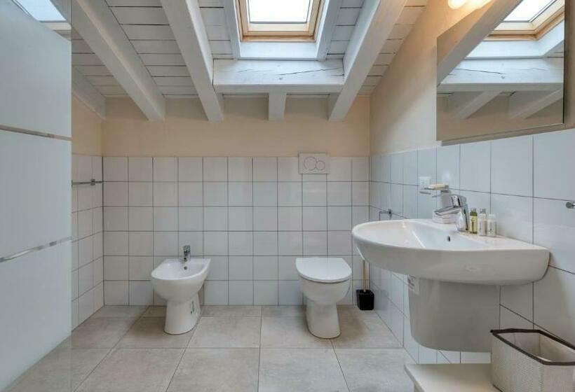 تختخواب و صبحانه Cascina Volta