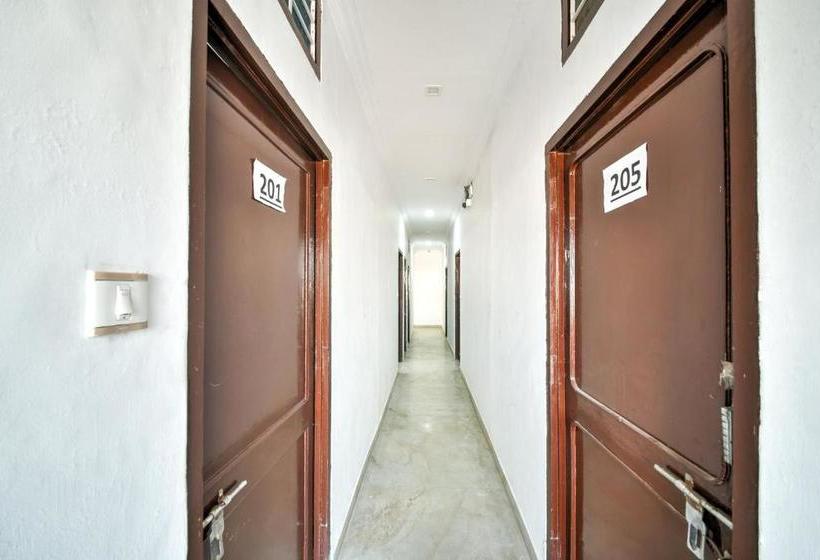 ベッドアンドブレックファースト Shree Mohan Niwas