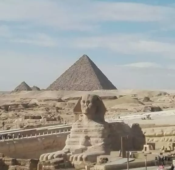 هتل Atlantis Pyramids Inn