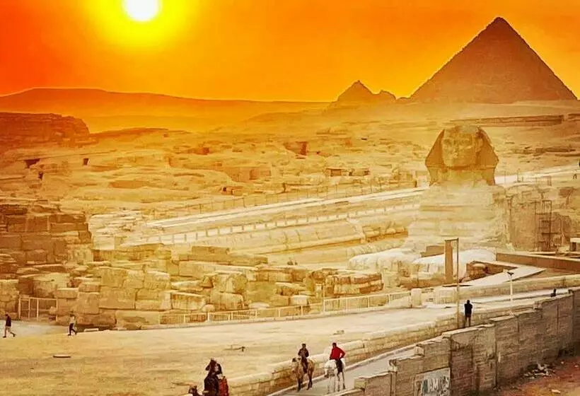 هتل Atlantis Pyramids Inn