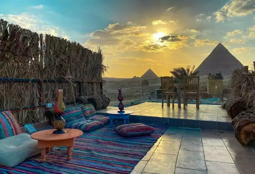 هتل Atlantis Pyramids Inn