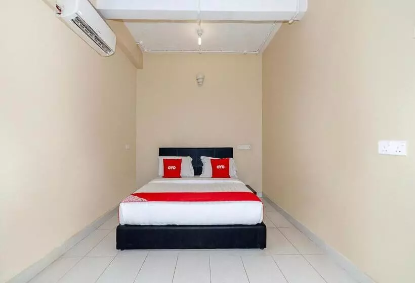 ホテル Oyo 89932 Dd Homestay