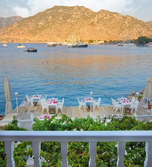 ペンション Losta Sahil Evi 2