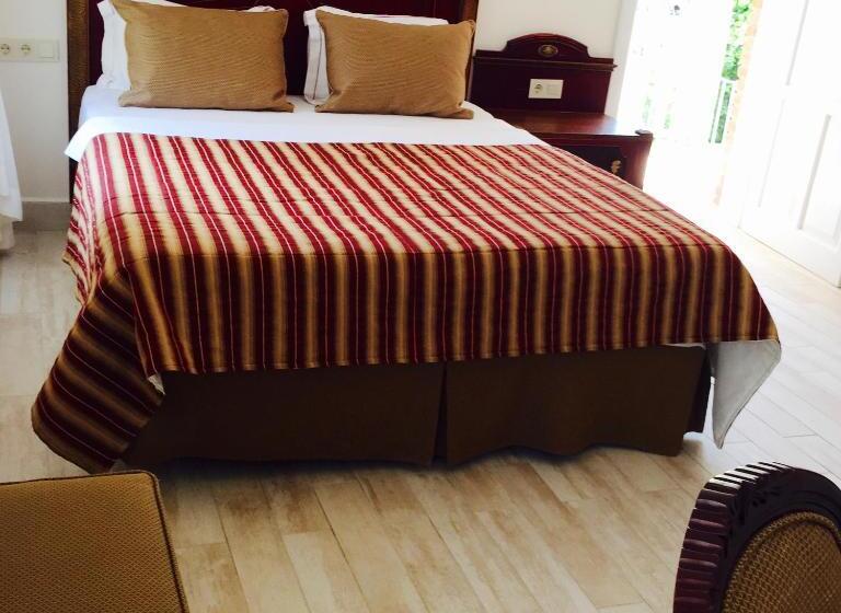 ペンション Losta Sahil Evi 2