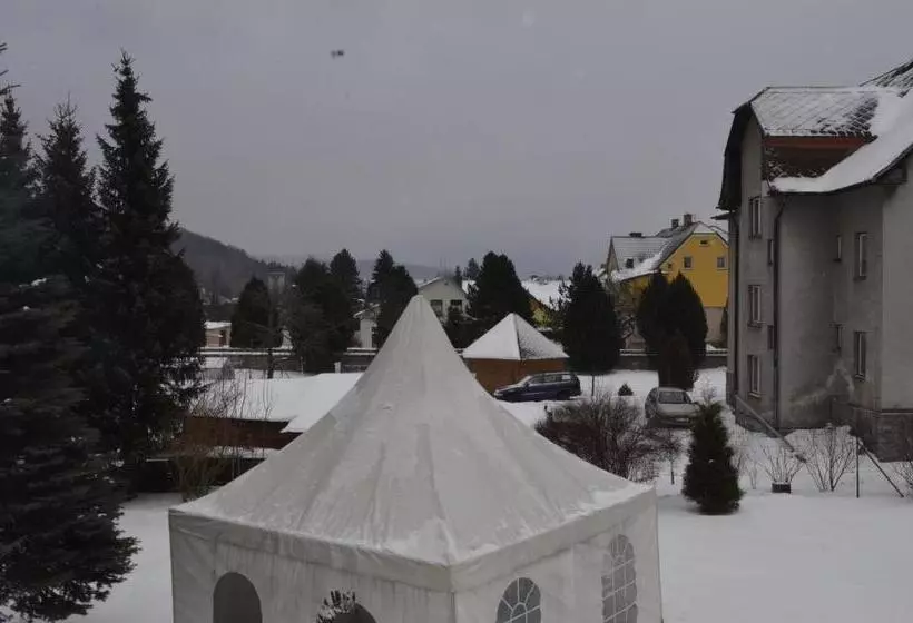 Majatalo Penzion Lipůvka