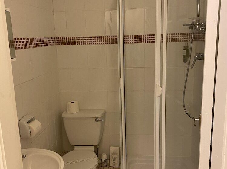 ペンション Rossdene House