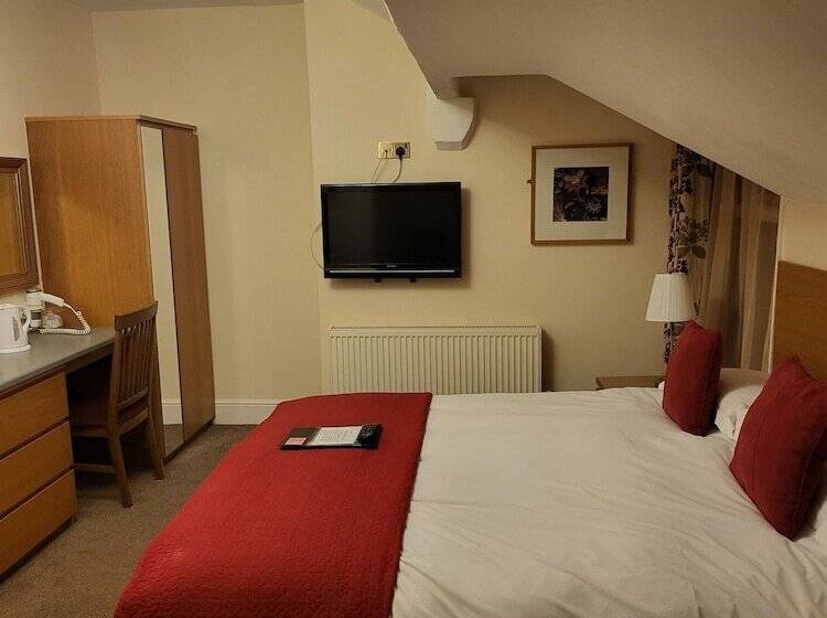 ペンション Rossdene House