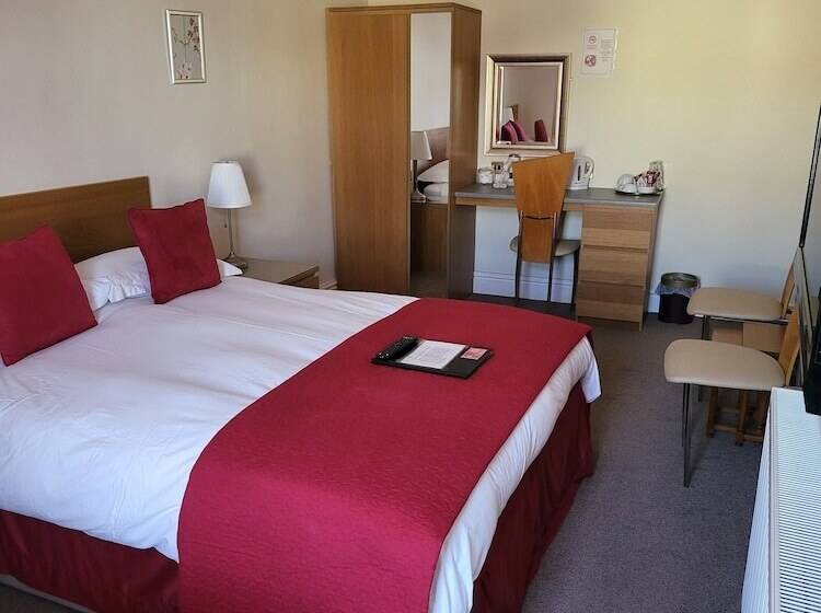 ペンション Rossdene House