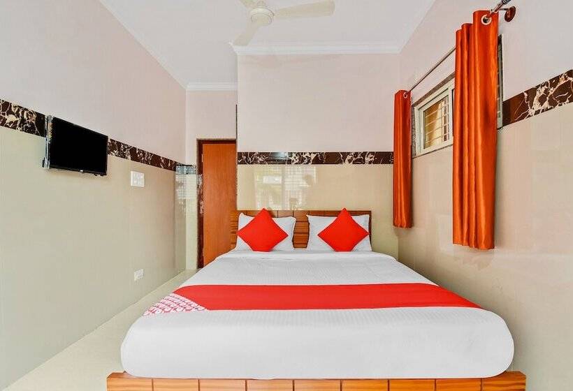 فندق O Sri Sai Guru Comforts