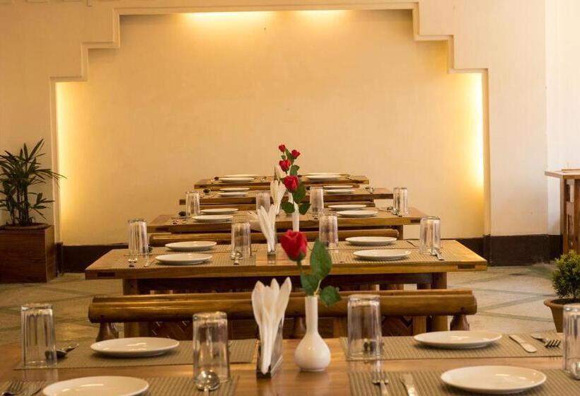 Hotel Humro Himalayan Orchid