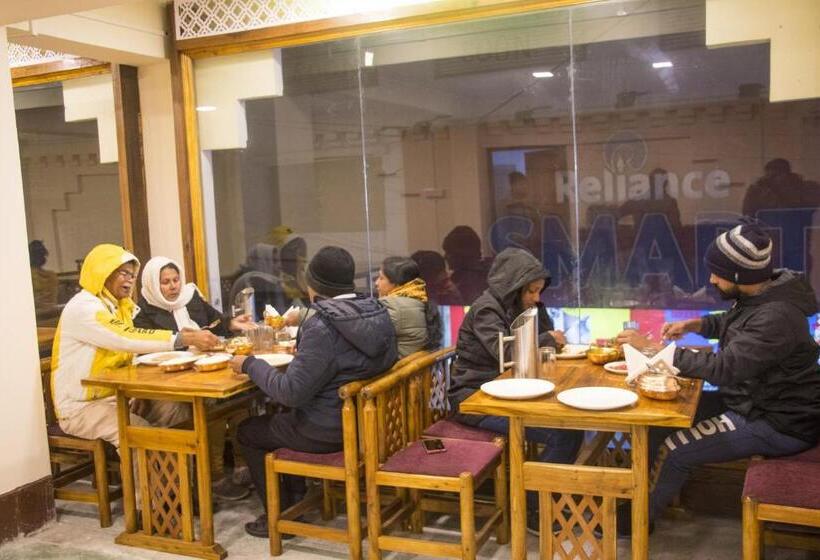 Hotel Humro Himalayan Orchid