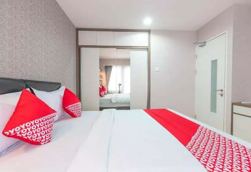 ホテル Oyo 1948 Apartement Sentul Tower