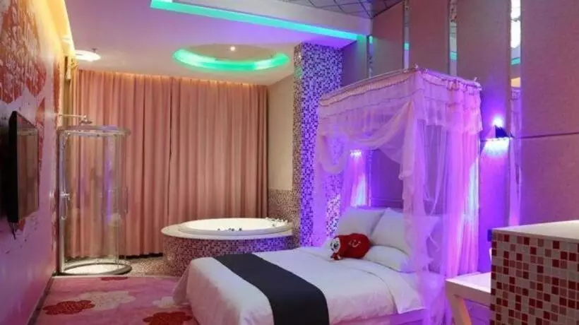 Hotelli Thank Inn Plus Jiangsu Taizhou Renmin Hospital