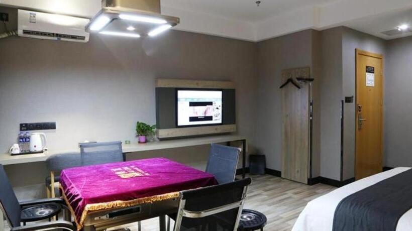 Отель Thank Inn Plus Jiangsu Taizhou Renmin Hospital