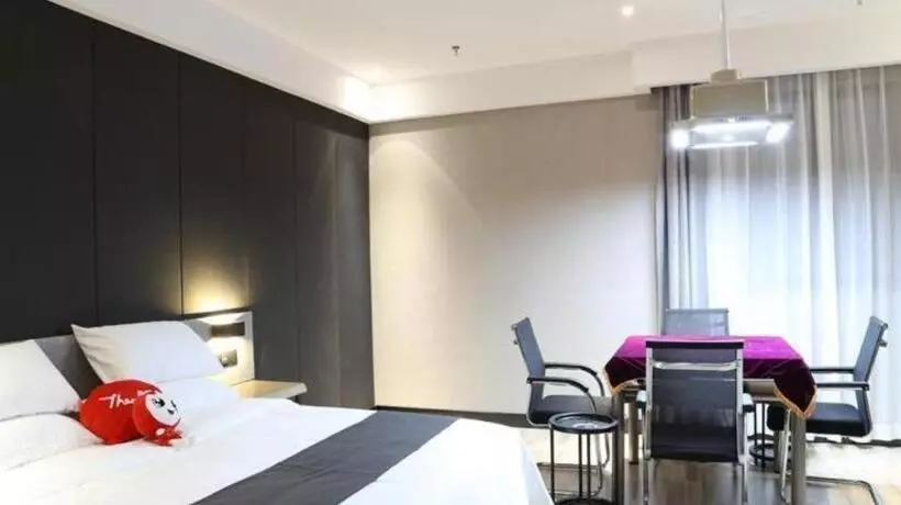 Hotelli Thank Inn Plus Jiangsu Taizhou Renmin Hospital