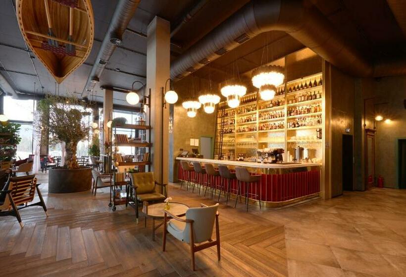 Mountain Residence Apartments & Chalet