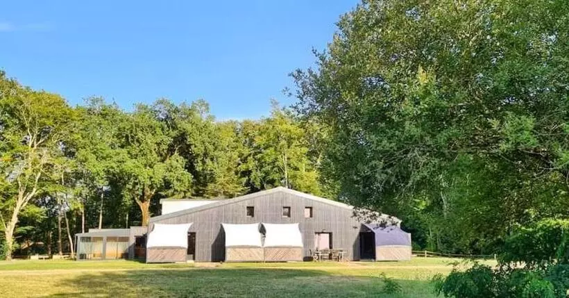پانسیون Gîtes Du Domaine De La Gauderie
