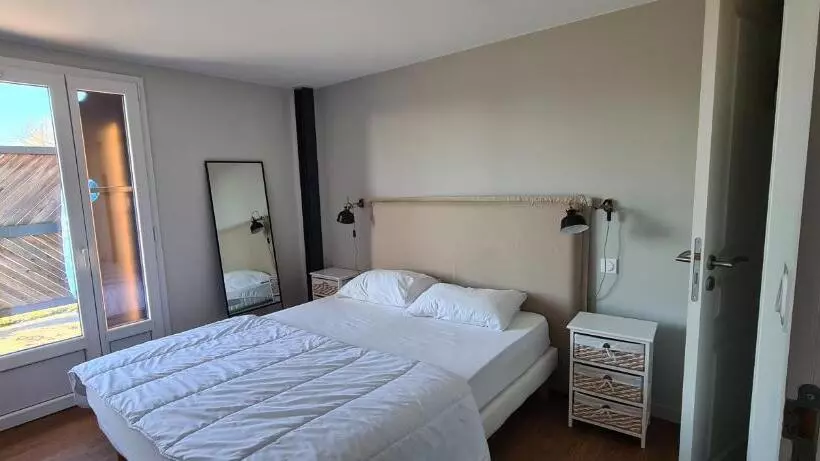 پانسیون Gîtes Du Domaine De La Gauderie