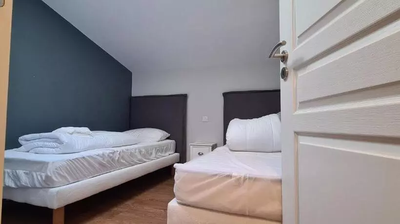 پانسیون Gîtes Du Domaine De La Gauderie