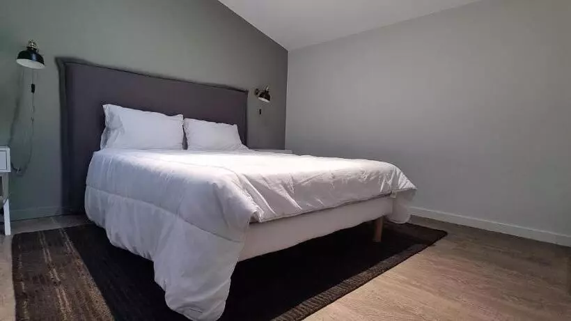 پانسیون Gîtes Du Domaine De La Gauderie