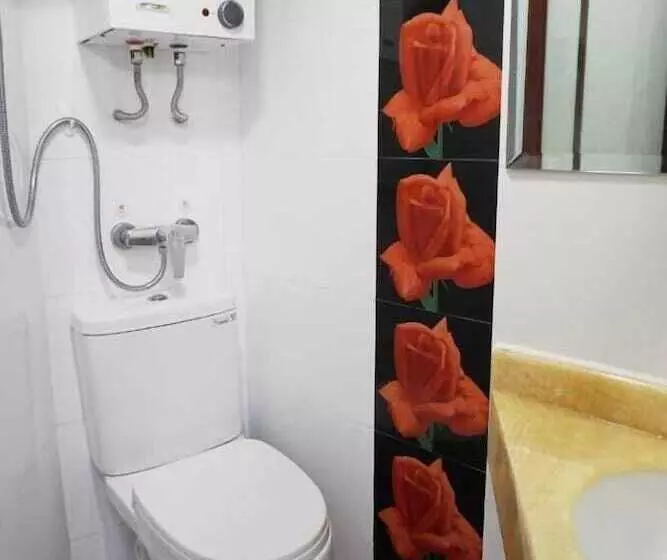 پانسیون National Inn