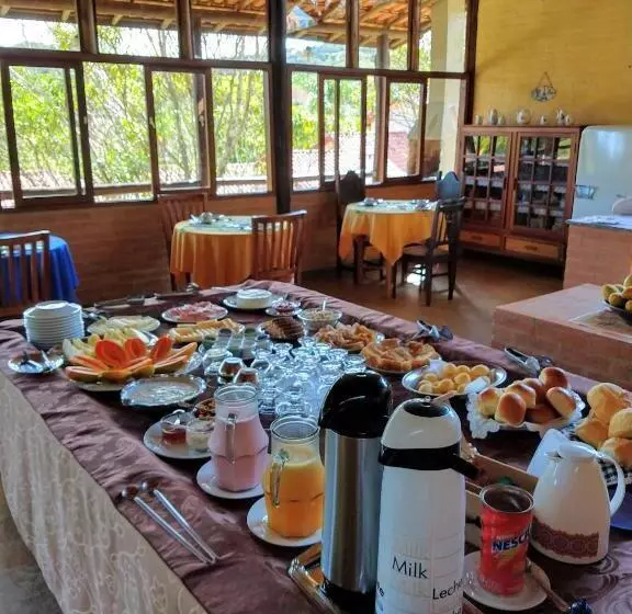 Majatalo Pousada Colar De Ouro Chalés