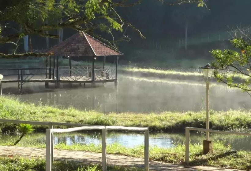 Majatalo Pousada Colar De Ouro Chalés