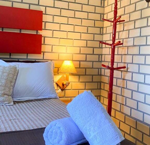 Pensjonat Pousada Sentiero Praia Do Rosa