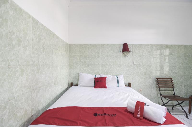 פנסיון Reddoorz @ Sagan Jogja 2
