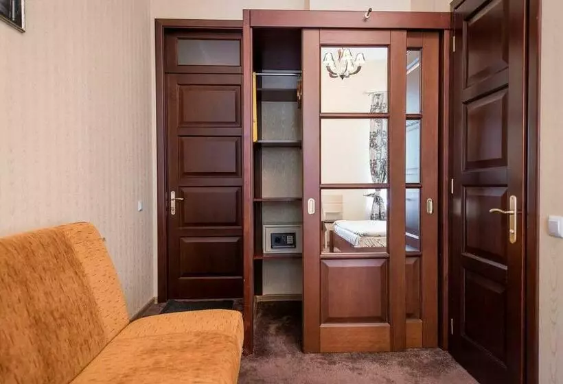 هاستل Apart Hotel Next To Deribasivska