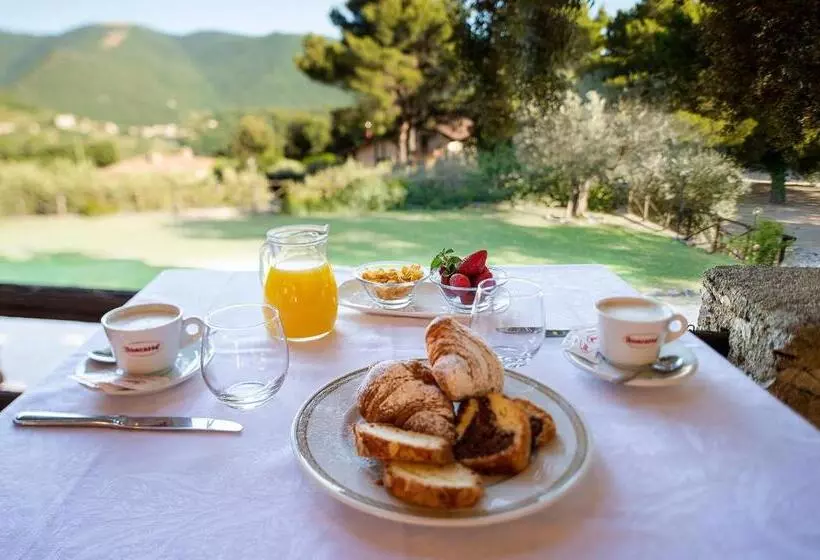 Hotelli Albergo Fontanelle