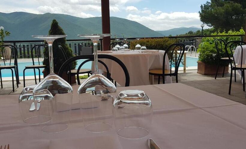 호텔 Albergo Fontanelle