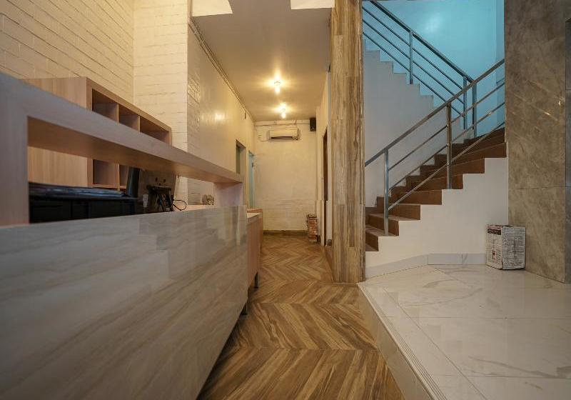 酒店 Oyo 1270 Residence 8