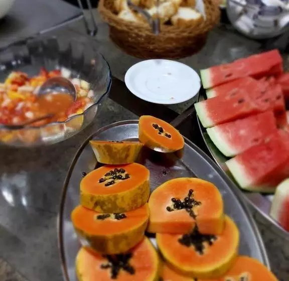 Londres Royal Hotel   Cama De Alvenaria