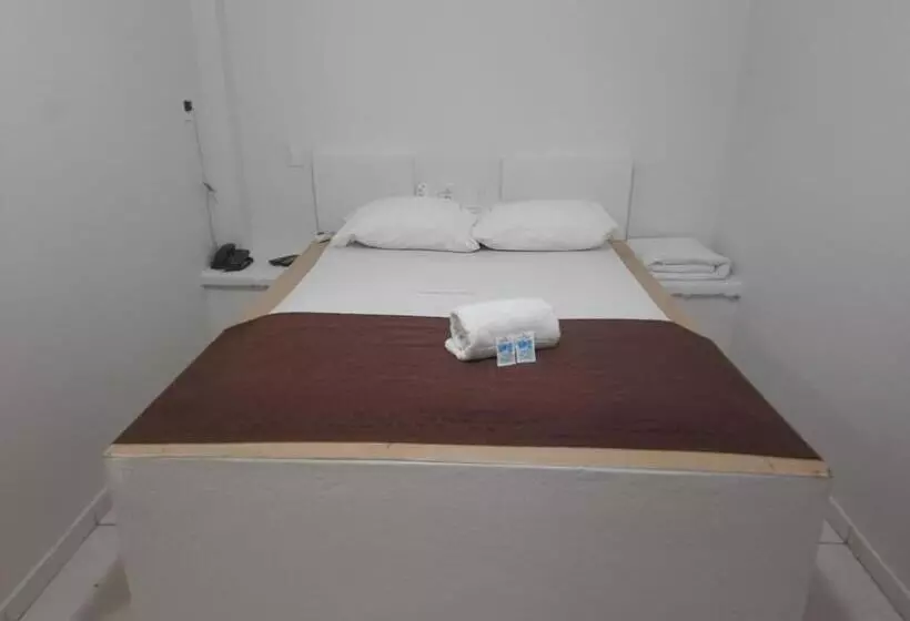 Londres Royal Hotel   Cama De Alvenaria