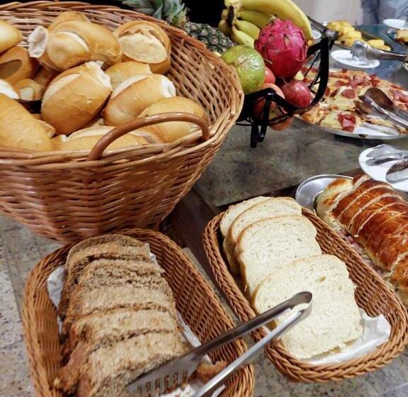 Londres Royal Hotel   Cama De Alvenaria