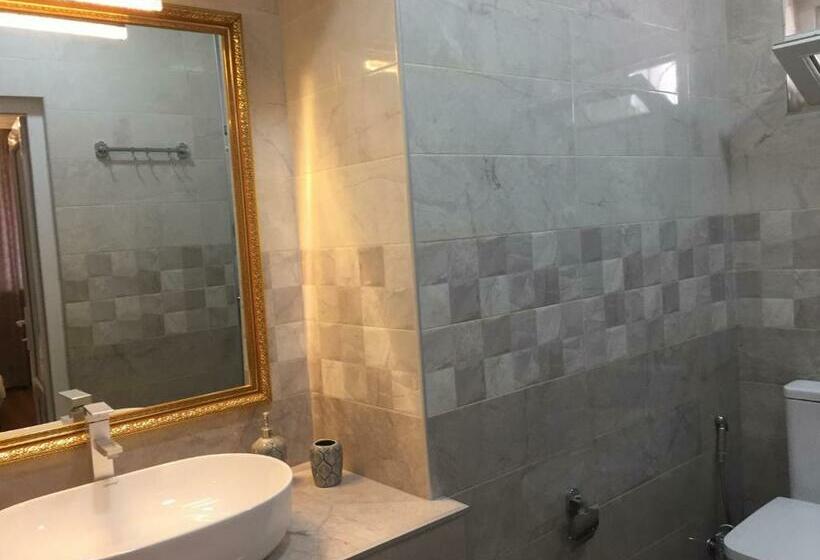 پانسیون Comfort