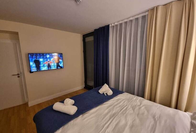 تختخواب و صبحانه Orbi Residence