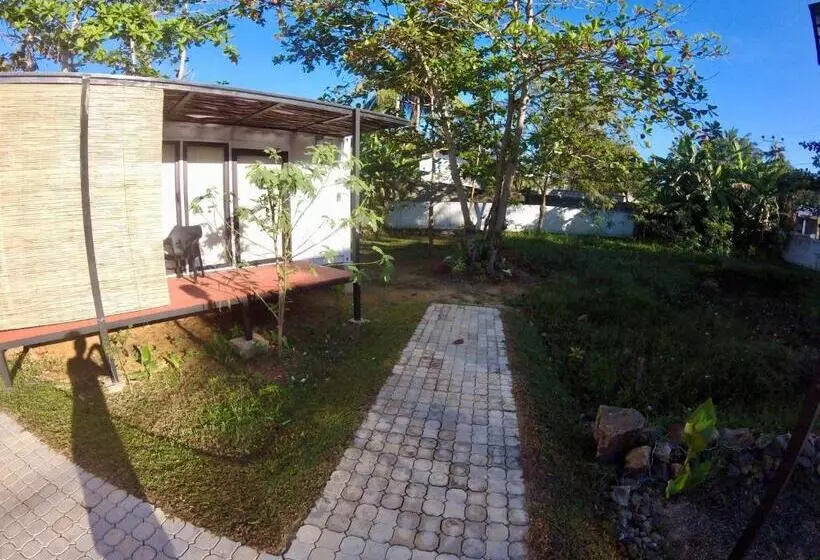 ベッドアンドブレックファースト Ma Villa Unawatuna