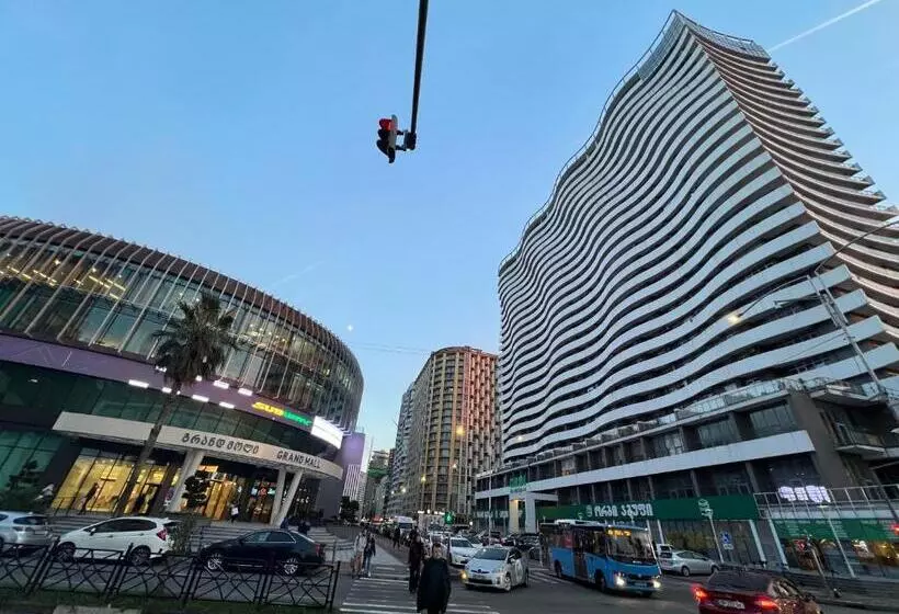 تختخواب و صبحانه Orbi Residence