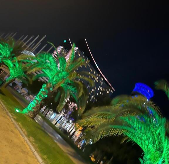 تختخواب و صبحانه Orbi Residence