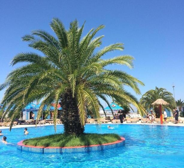 تختخواب و صبحانه Orbi Residence