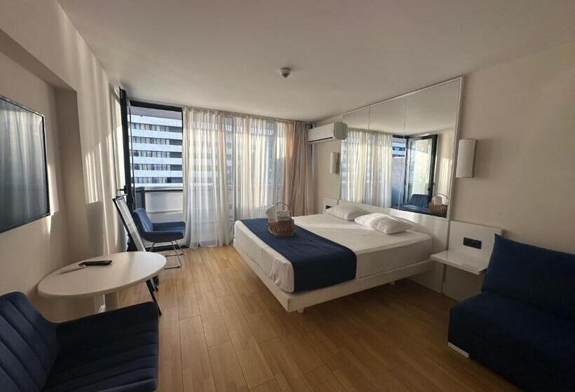 تختخواب و صبحانه Orbi Residence