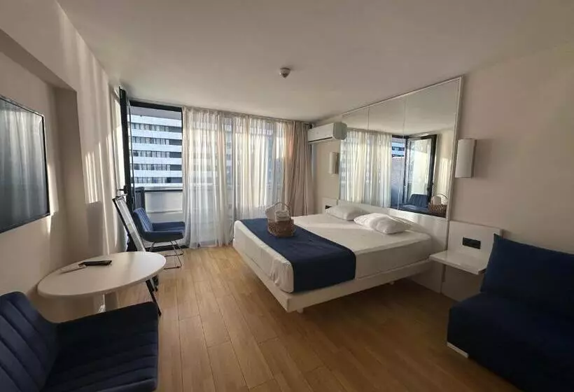 تختخواب و صبحانه Orbi Residence