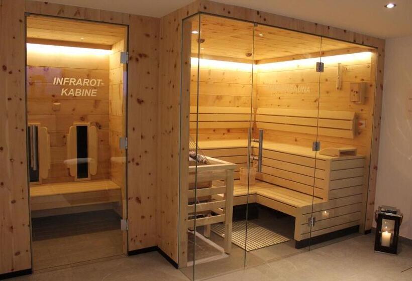 مبيت وإفطار Pension Michael